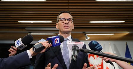"Kaczyński pomylił netto z brutto". Lawina komentarzy po apelu Morawieckiego