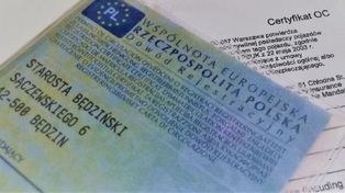 Cyfrowy dowód rejestracyjny zamiast papierowego. Ministerstwo podało datę