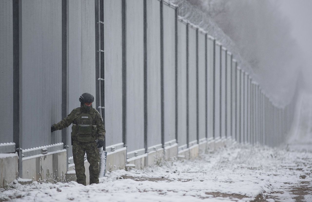 Tak reżim Łukaszenki instruuje migrantów. Straż Graniczna ujawnia