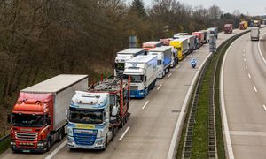 Cele klimatyczne dla ciężarówek. UE łagodzi przepisy