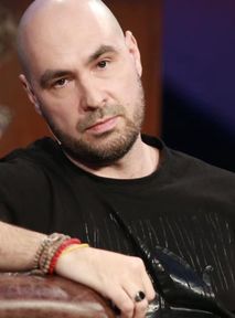 Młody Konfederata zmiażdżony przez Żulczyka. "Pędzel ci jeszcze nie obrósł"
