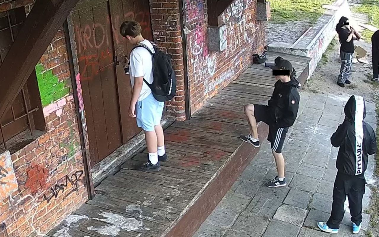 "Nagraliście się przepięknie". Młodzież przyłapana na gorącym uczynku