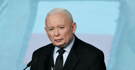 Nawrocki chce odebrać order Zełenskiemu. Dostał poparcie z PiS