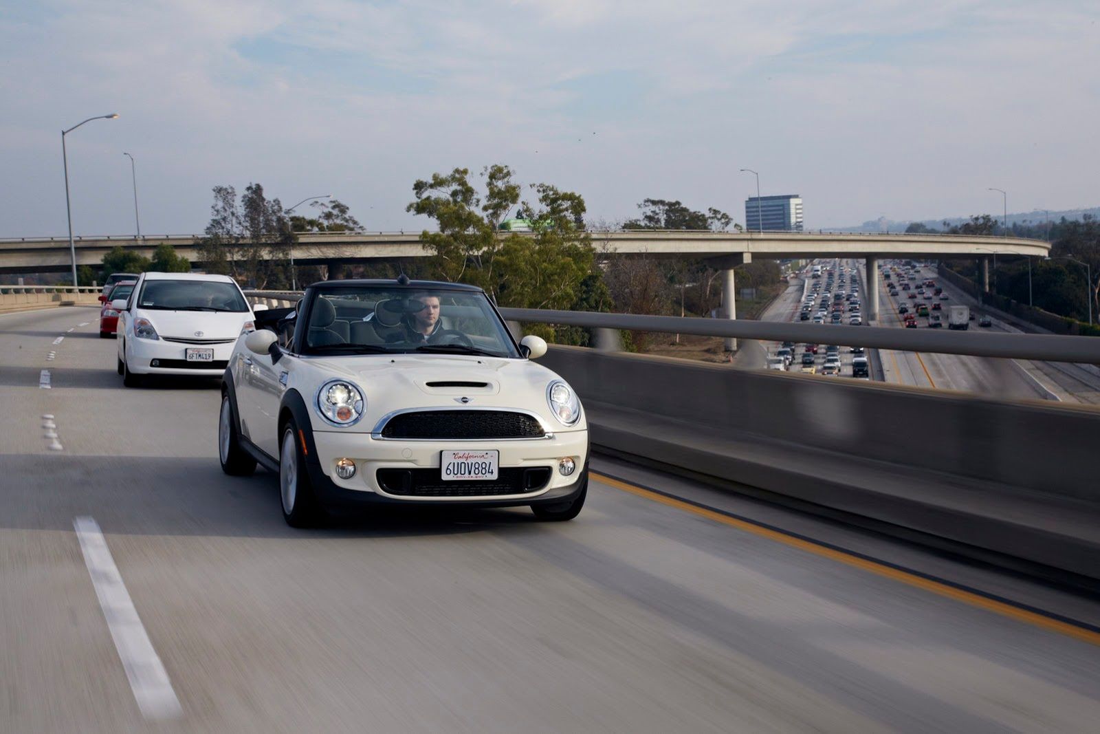 Galeria Mini jako celebracja sprzedaży półmilionowego egzemplarza w USA 163