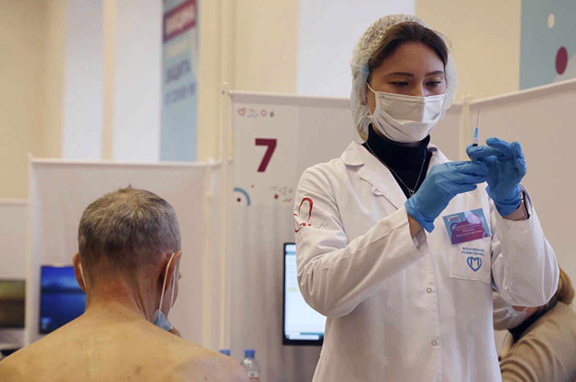 Eksperci są pewni - szczepienia nie mogą uszkadzać układ immunologiczny