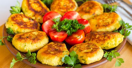 Znudziły mi się już zwykłe pierogi. Na obiad serwuję kotlety ruskie