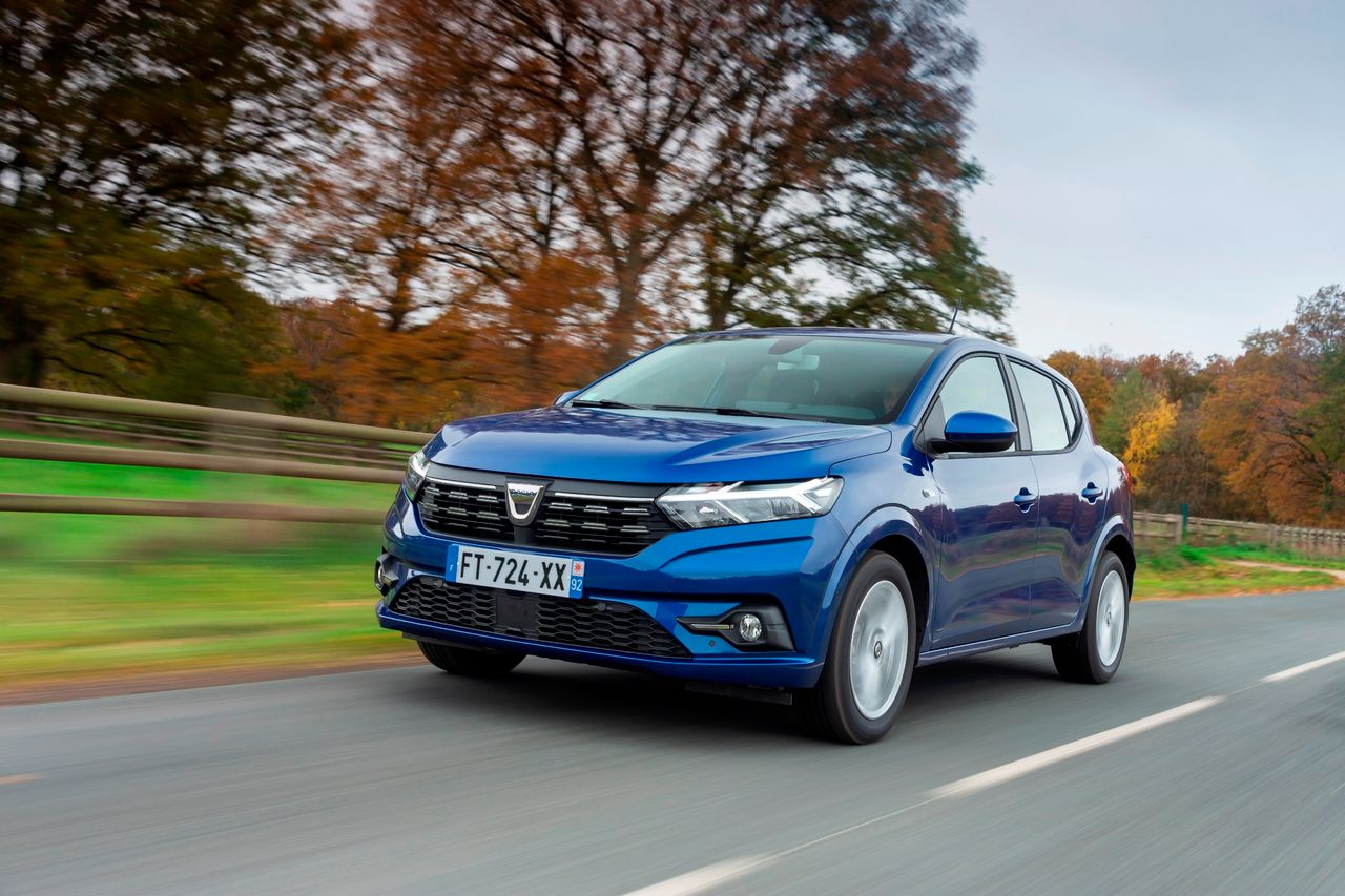 Nowa Dacia Sandero – wyższe ceny, ale i tak tanio. Jest LPG i automat