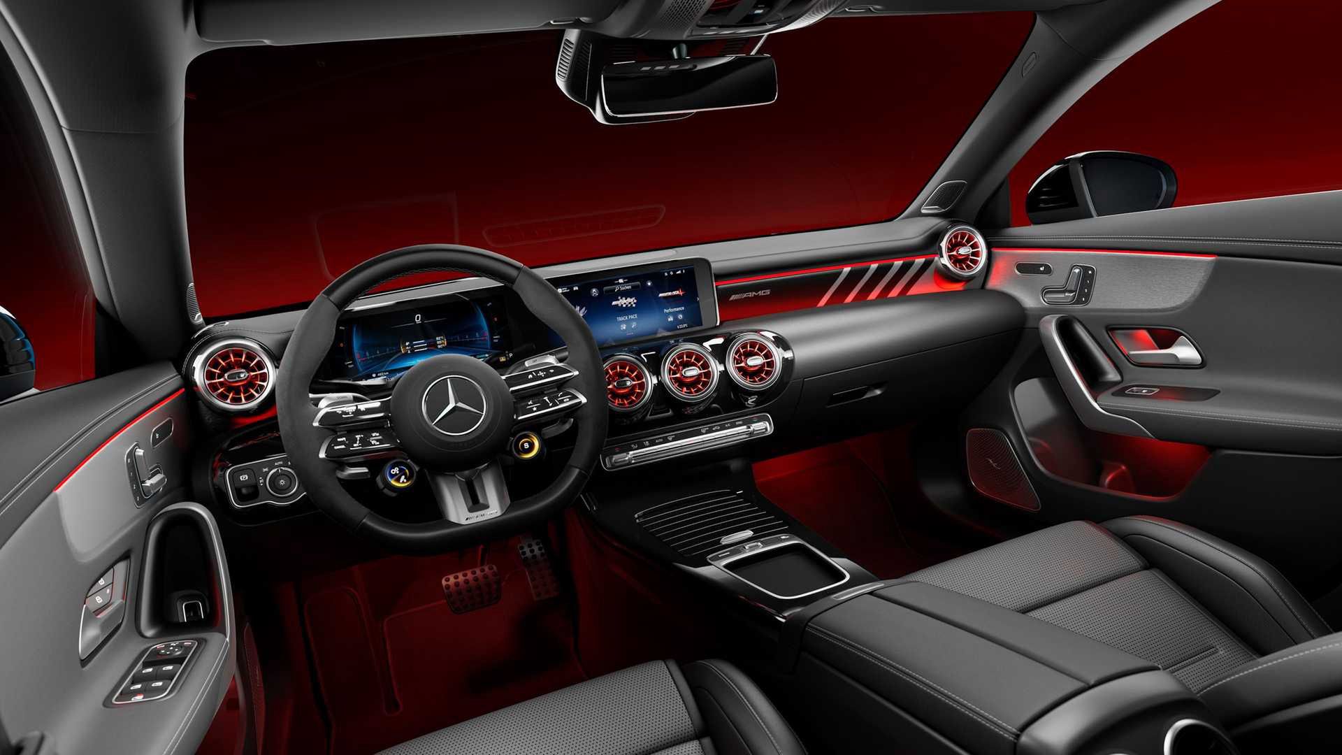 Odświeżony Mercedes-Benz CLA
