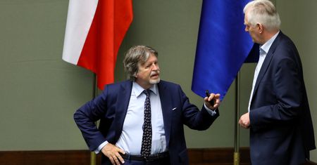 Andrzej Sośnierz narzeka na liczbę testów w Polsce. "Nie wiem, dlaczego nie rozbudowujemy bazy"