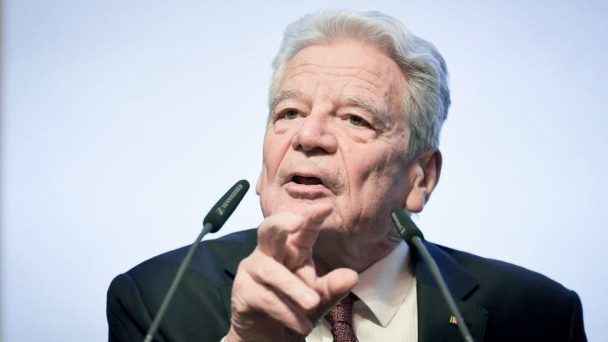 Joachim Gauck ocenił decyzję niemieckiego rządu.