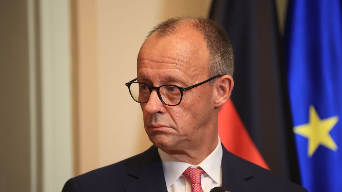 Friedrich Merz, Germany's chancellor, during a news conference with Emmanuel Macron, France's president, not pictured, at Villa Borsig in Berlin, Germany, on Wednesday, July 23, 2025. Merz and Macron were expected to discuss issues including the FCAS fighter jet project, trade talks with the US, and defense cooperation, with disagreements emerging over these topics. Photographer: Krisztian Bocsi/Bloomberg via Getty Images