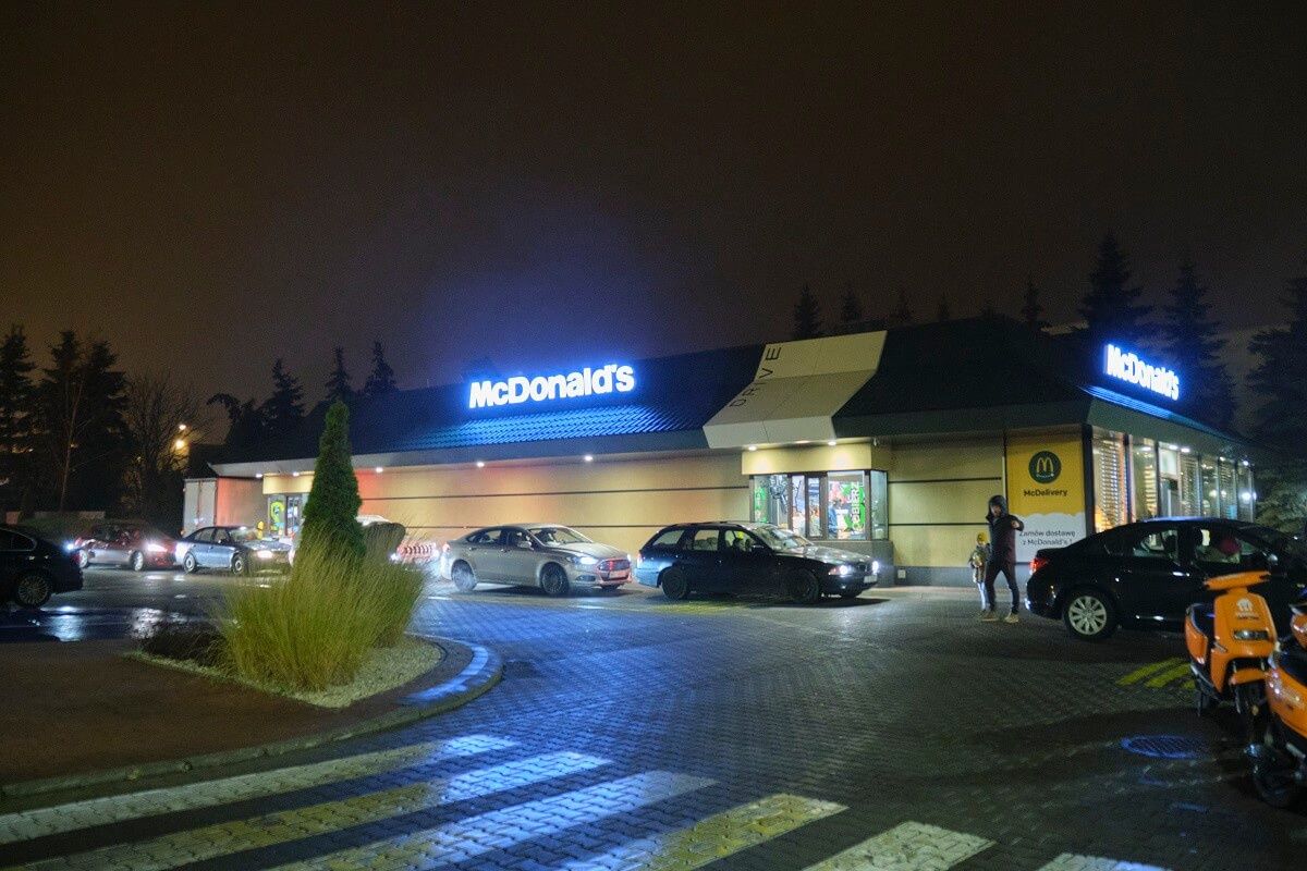 Duże zainteresowanie premierą kanapki Burger Drwala w McDonalds