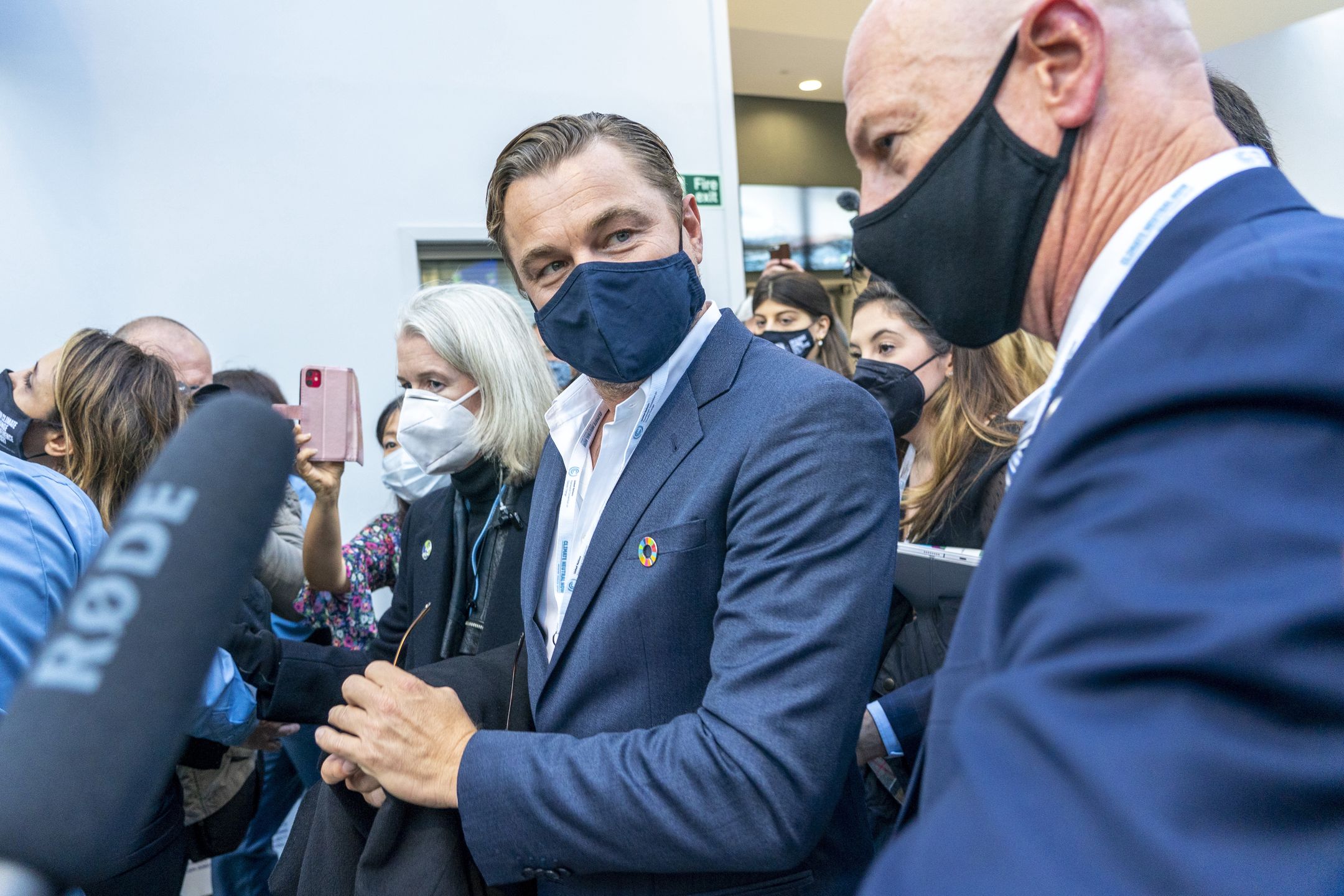 Leonardo DiCaprio przyleciał na szczyt klimatyczny KOMERYCJNYMI LINIAMI
