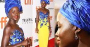 Lupita Nyong'o w niebieskim turbanie i biżuterii za... 2 MILIONY złotych!