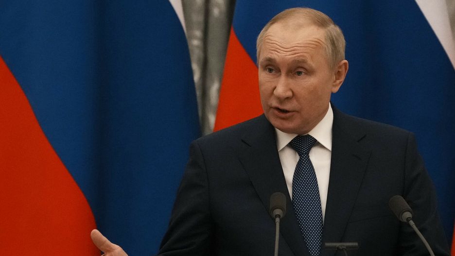 arch49Russian President Vladimir Putin gestures during a press conference with French President Emmanuel Macron, Monday, Feb. 7, 2022 in Moscow. International efforts to defuse the standoff over Ukraine intensified with French President Emmanuel Macron holding talks in Moscow and German Chancellor Olaf Scholz in Washington to coordinate policies as fears of a Russian invasion mount. (AP Photo/Thibault Camus, Pool)Pool AP