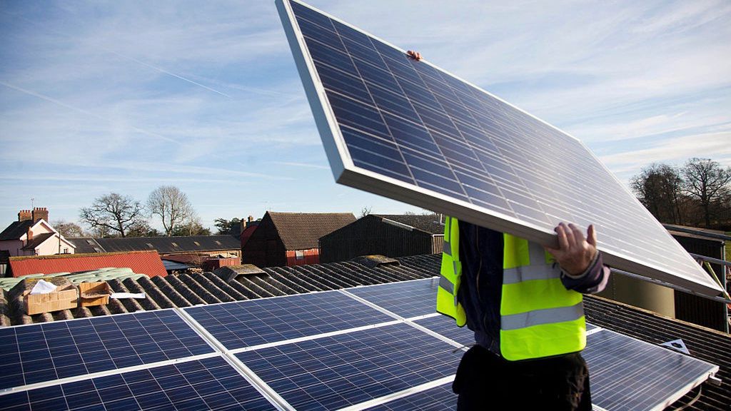 Instalacja paneli słonecznych