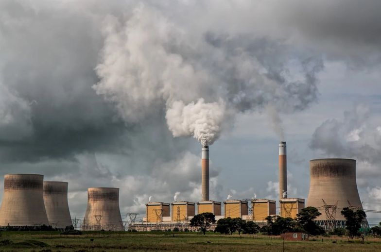 Zanieczyszczenie powietrza może wpływać na śmiertelność COVID-19