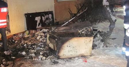 Nocny pożar apteki przy ul. Kleeberga w Lublinie. Ewakuowano 30 osób
