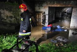 Intensywne opady deszczu doprowadziły do zalań i kilkudziesięciu podtopień