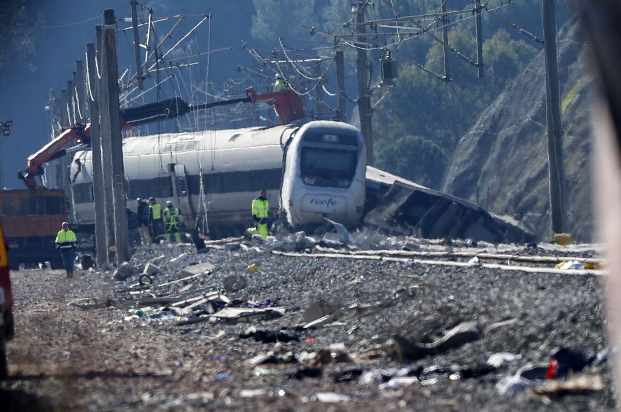 Zapis z czarnej skrzynki ujawniony. Słowa maszynisty tuż po katastrofie
