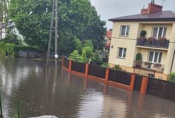 Pogoda szaleje na Mazowszu. Zalania w Warszawie i Wołominie