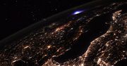 Tajemniczy niebieski błysk nad Europą. Niezwykłe zdjęcie z Międzynarodowej Stacji Kosmicznej