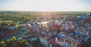Mało doceniane polskie miasto. Może pochwalić się "nówką-starówką"