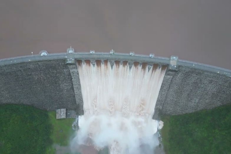 Repair efforts underway at Zagórze Śląskie Dam