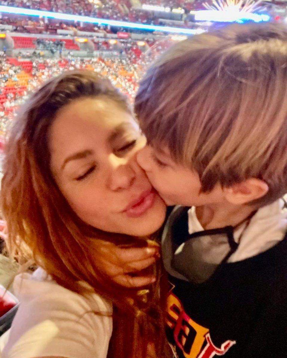 Shakira z dziećmi na meczu New York Mets