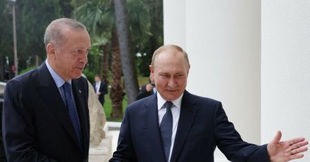 Współpraca Rosji i Turcji. "Zachód patrzy z niepokojem"