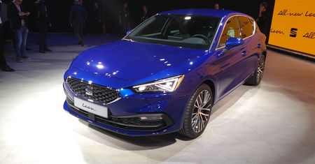 Nowy Seat Leon zyskuje przy bliskim kontakcie. Zaskakuje detalami i wyposażeniem