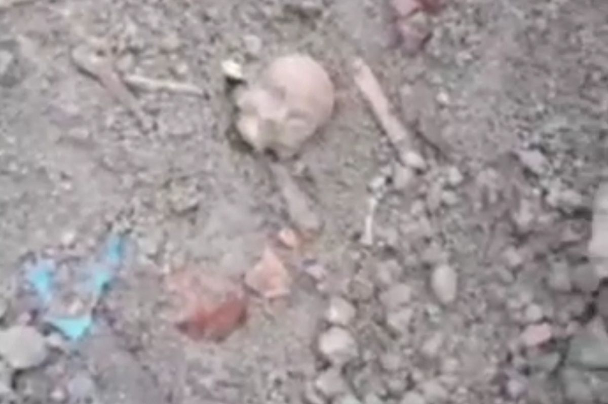 Ludzkie szczątki leżały na placu targowym. "W wywiezionej ziemi były czaszki i kości piszczelowe"