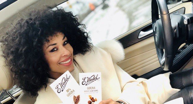 Sesja zdjęciowa z Omeną Mensah nagrodą w konkursie E. Wedel