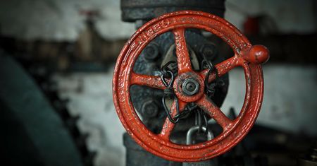 Windows stał się niepotrzebny do grania w gry na Windowsa: wystarczy klient Steam na Linuksie