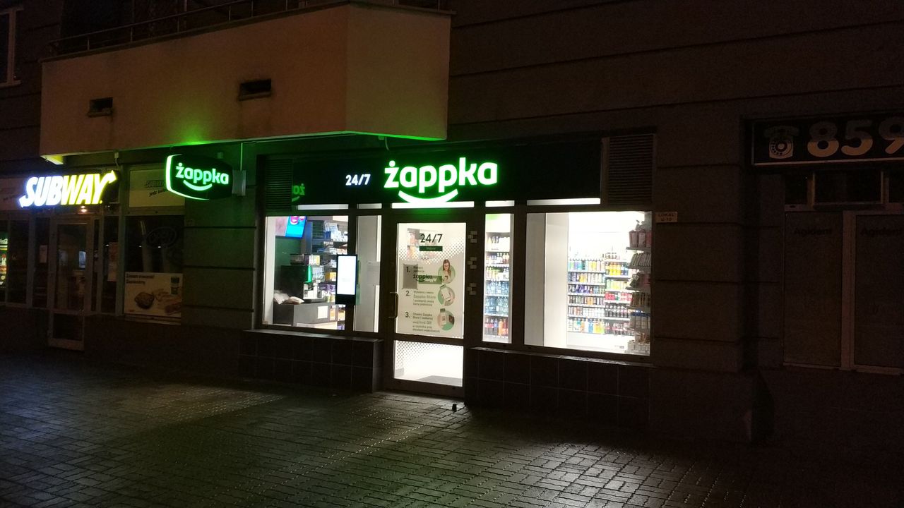 Żabka Nano; Żabka Store