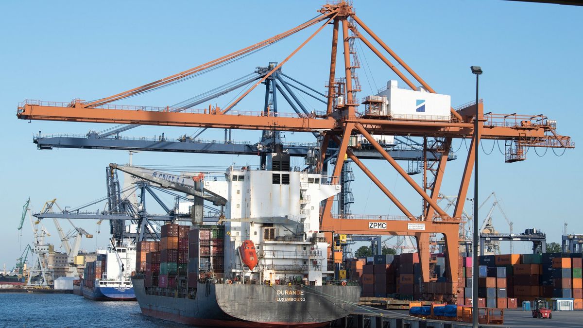 Na zdjęciu Gdynia Container Terminal