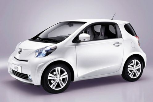 Toyoty IQ wzywane do serwisu