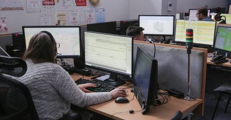 Polak uratowany w Albanii. Żyje dzięki operatorkom 112 z Olsztyna