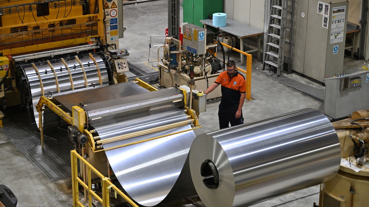 A worker monitors the feed of aluminium sheet into a machine for beverage can production at the Ball Packaging Europe Ltd. can manufacturing plant in Belgrade, Serbia, on Tuesday, Sept. 24, 2024. The trajectory of Fed easing is important for metals, which have wavered in recent months on uncertainty over the state of the US economy and concerns over softness in global factory activity. Photographer: Oliver Bunic/Bloomberg via Getty Images