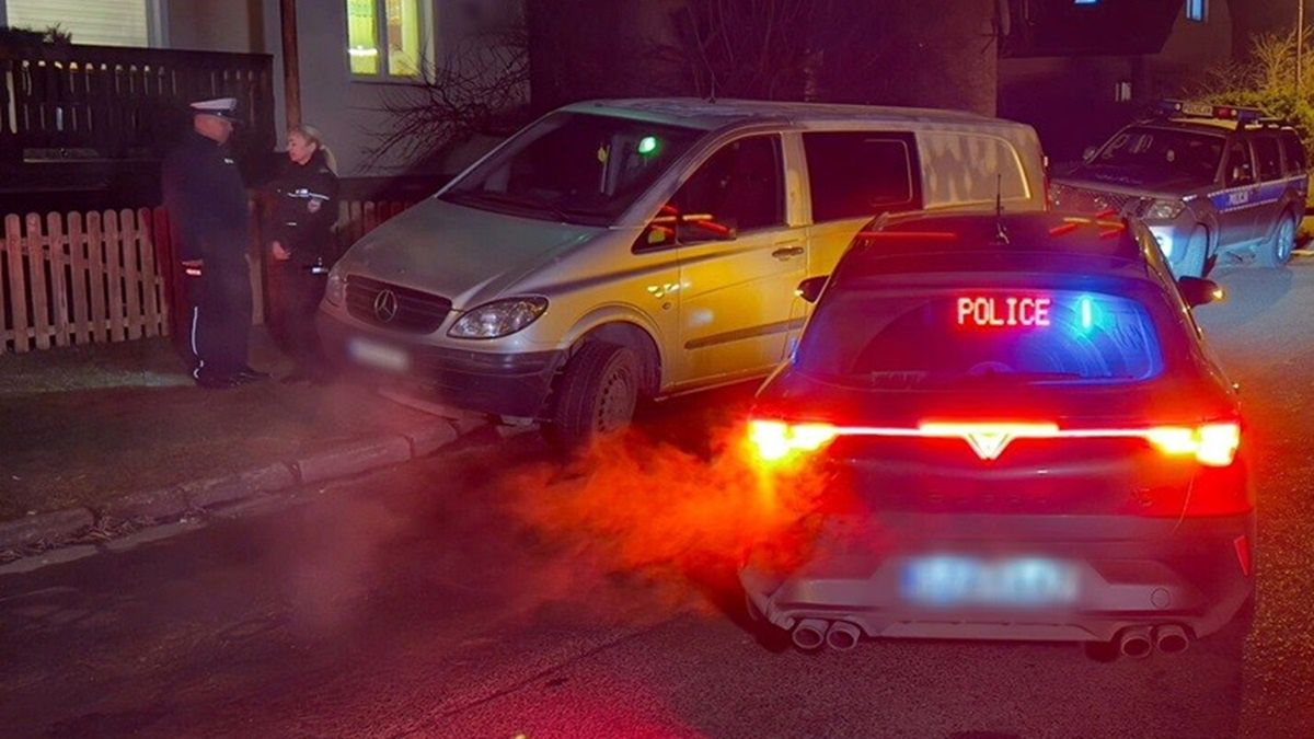 Akcja policji w Jeleniej Górze po zabójstwie.