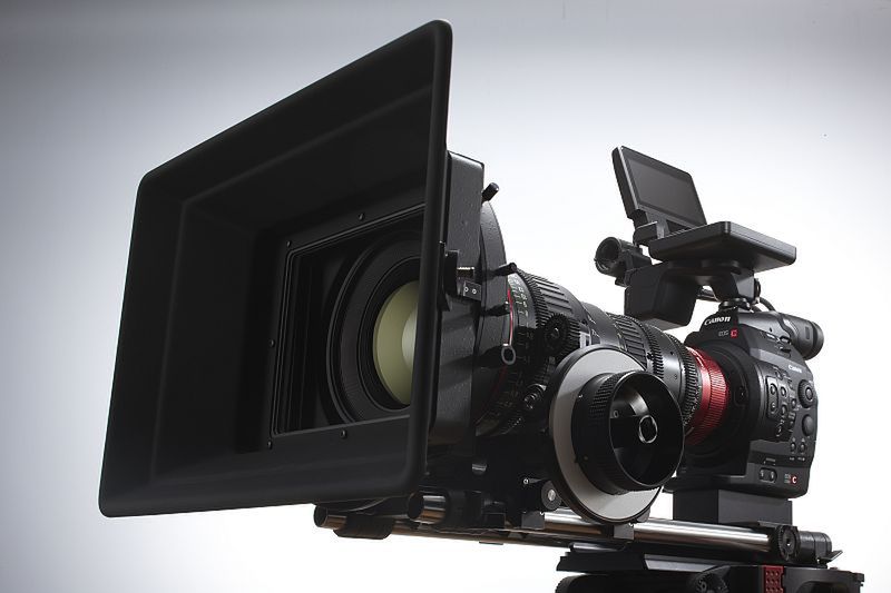 Canon prezentuje profesjonalną kamerę EOS C300 do filmów wysokiej rozdzielczości 15