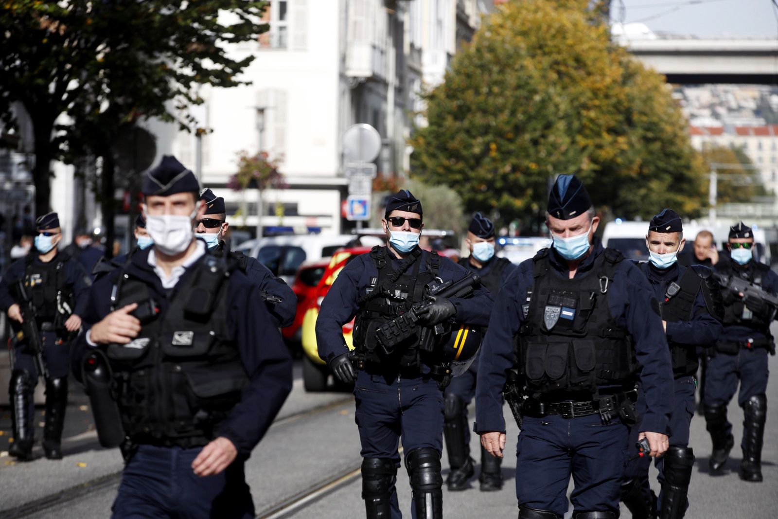 Masakra w Nicei. Premier Francji ogłosił stan zagrożenia terrorystycznego