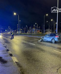 Skosiła audi dwa sygnalizatory. Miała 3,5 promila alkoholu