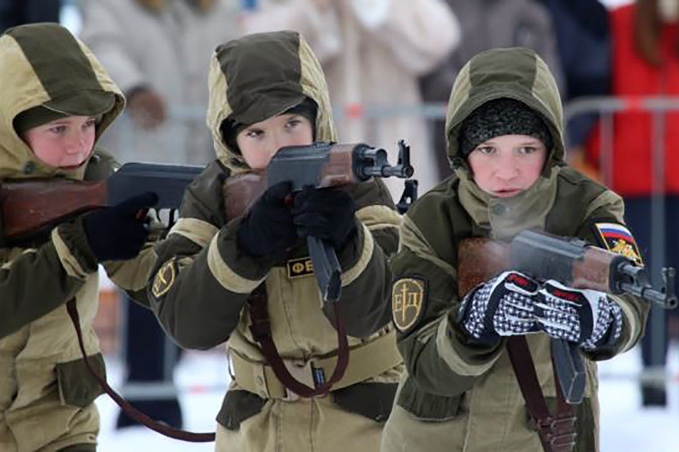 Młoda Armia Putina. Za broń chwytają nawet ośmiolatkowie