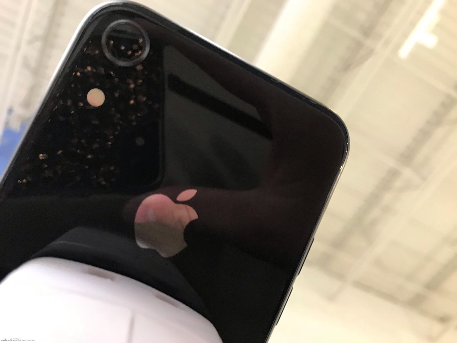 #wSkrócie: zdjęcia Xiaomi Mi 8X i nowego iPhone'a oraz data premiery linii Google Pixel 3 5