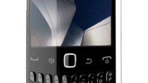 BlackBerry Apollo z BB OS 6.1 - następca Curve na nieoficjalnych zdjęciach 1