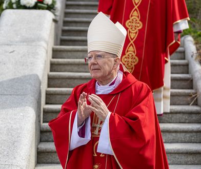 Skandal w Kościele. Abp Marek Jędraszewski miał wydać poufny dekret