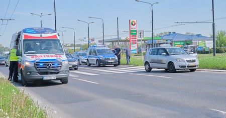 Groźne potrącenie dziecka na przejściu dla pieszych. Chłopiec trafił do szpitala