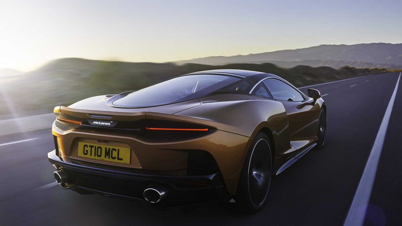 McLaren GT (2019)