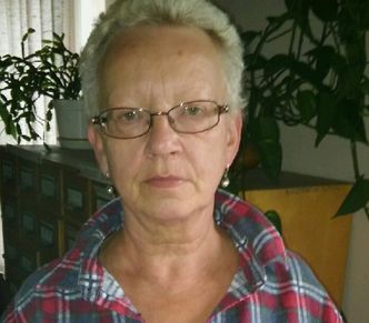 Emerytowana nauczycielka może trafić na bruk przez zmyślony podatek. Fiskus robi wszystko, by ściągnąć z niej 40 tys. zł